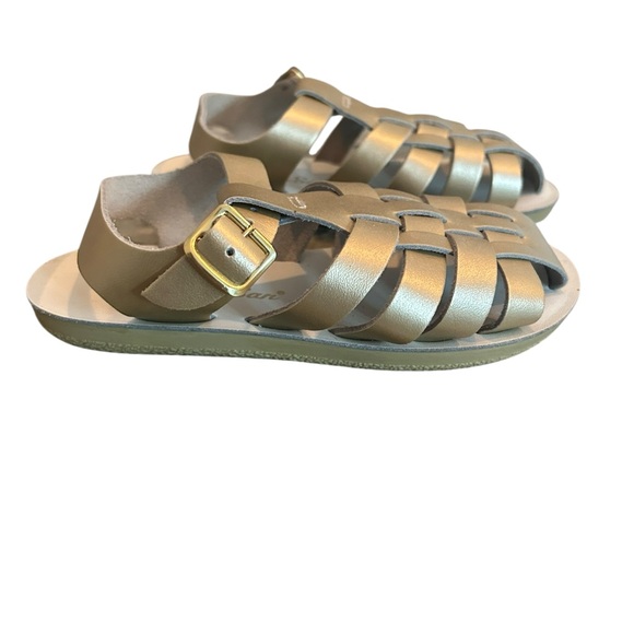 Sun sands Gold Kids Sandals 11 new - Picture 1 of 4